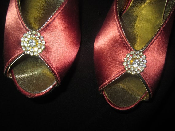 1950's persimmon satin slipon evening shoes 6 1/2 - image 2