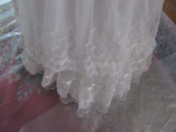 Gunne Sax 1970  english lace long gown    size 7 - image 6