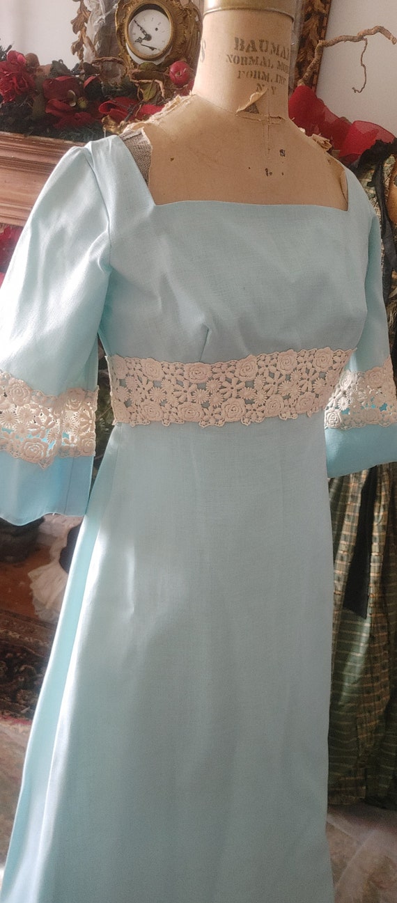 1960-70 long baby aqua dress size 7