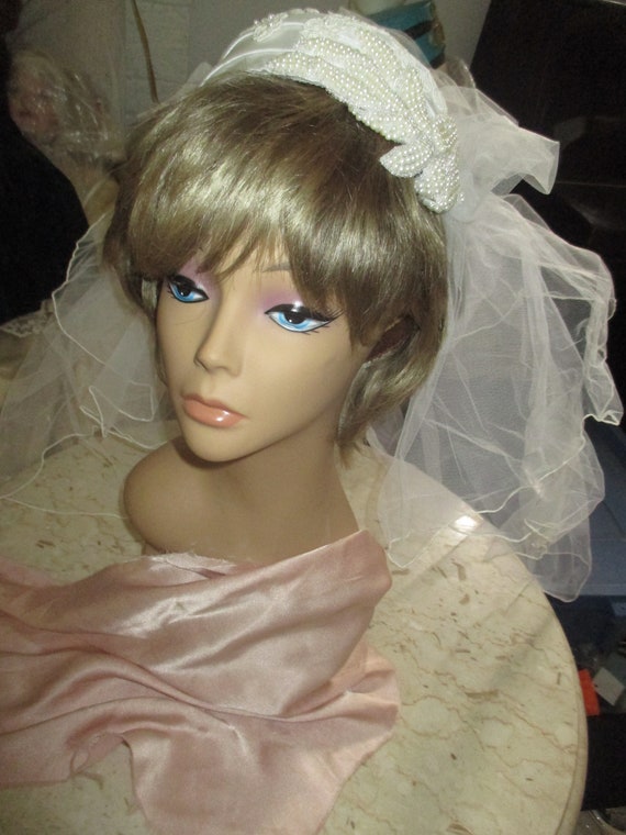 white juliet cap and veil - image 2