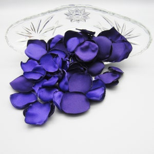 50 Purple Satin Rose Petals, Wedding Decor, Party Decoration, Flower Girl Petals, Reusable Flower Petals