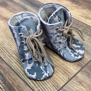 Bottes de combat pour bébé Air Force | Chaussures à lacets camouflage militaire | Taille nouveau-né jusqu'à 3T