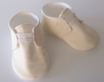 Chaussures bébé ivoire avec élastique | Taille nouveau-né jusqu'à 18 mois