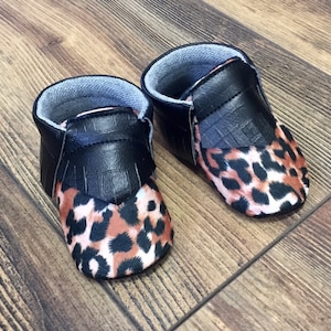 Baby Moccasins | Leopard Print | Faux Leather Baby Shoes | Newborn size up to 24 M