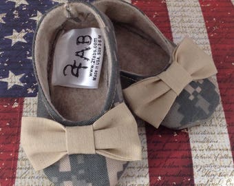 Army Camo Girl Shoes with Bows | Girls Slippers | Newborn size up to 24 Months