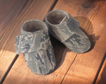 Chaussures bébé Air Force avec brides | Chaussures bébé militaires | Taille nouveau-né jusqu'à 24 mois