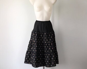 Vintage Black Floral Crinoline, Black Crinoline, Vintage Half Slip, Vintage Black Half Slip, 1950s Crinoline, 1950s Black Floral Crinoline