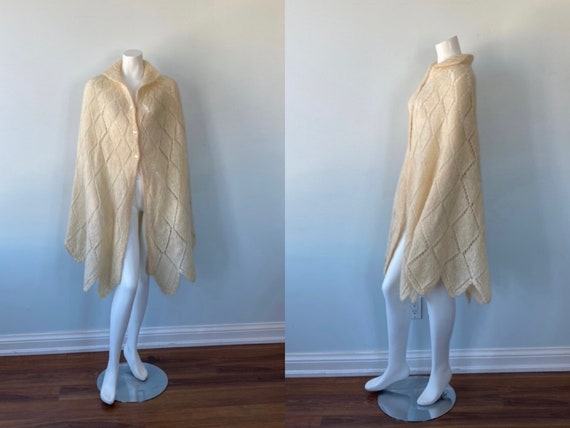 Vintage Knit Cape, 1960s Knit Cape, Diamond Patter