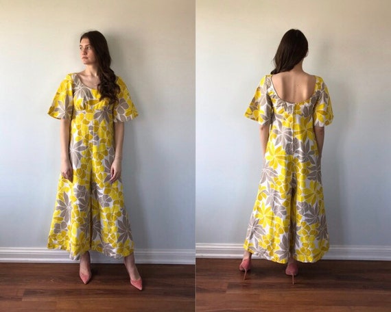 Vintage Floral Romper, Greencastle California, Vin