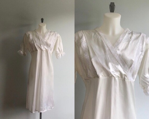 1940s Ivory Satin Nightgown with Panties, 1940s Li