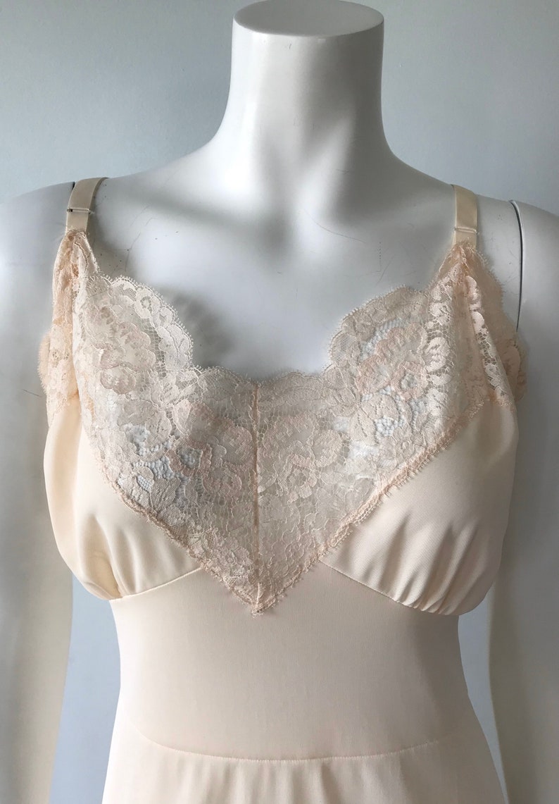 Peach Full Slip Vintage Full Slip Vintage Lingerie 1960s Slip Dorsay Vintage Slip Peach Slip