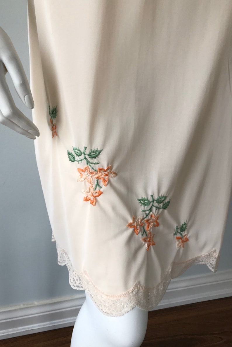 Peach Full Slip Vintage Full Slip Vintage Lingerie 1960s Slip Dorsay Vintage Slip Peach Slip