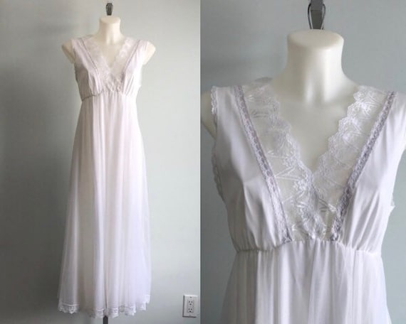 White Chiffon Nightgown, 1960s Nightgown, Tosca, R