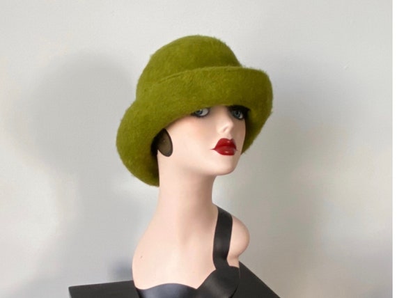Vintage Green Melusine Hat, Vintage Hat, 1960s Hat
