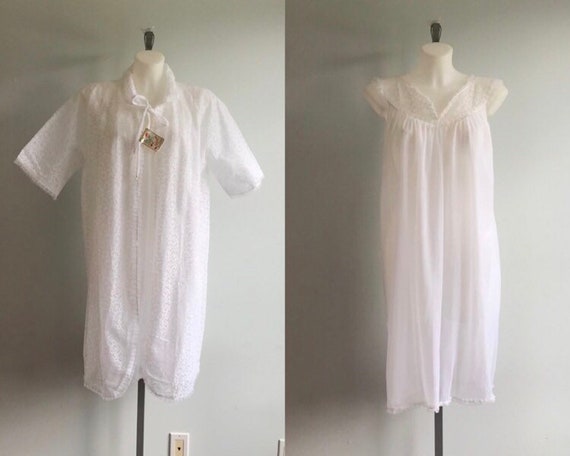 Vintage White Chiffon and Lace Peignoir Set, Short