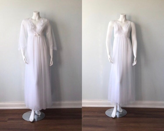 Vintage White Peignoir Set, Lov Lee, 1970s Peignoi