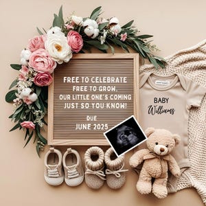 Faire-part de grossesse Juneteenth | Déguisement bébé numérique modifiable | Bientôt bébé | Déguisement bébé neutre | Téléchargement instantané | Carte modifiable