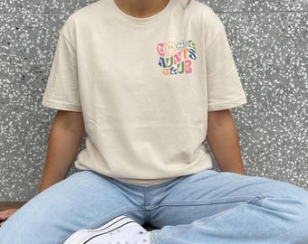 Cool Aunts Club T-shirt as a gift idea for godmother, godmother question gifts, godmother gift, gift idea for becoming a godmother