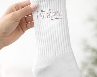 Personalized socks as a gift idea for godmothers, godmother questions, gifts for aunts, godmothers, godmothers, becoming a godmother, godmother gift