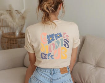 Cool Moms Club shirt as a Mother's Day gift idea, mom t-shirt as a gift for expectant mothers, personalized mom gift for mothers