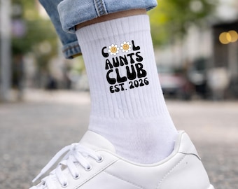 Personalized socks as a gift idea for godmothers, godmother questions, gifts for aunts, godmothers, godmothers, becoming a godmother, godmother gift