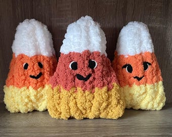 Candy Corn Mini Pattern, Hand Knitting, Video Tutorial and Written PDF Pattern, Finger Knitting, Digital Download, Halloween Fall Autumn DIY