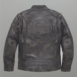 Vintage Distressed Black Leather Harley-Davidson Motorcycle Jacket: Embossed Logo, Padded