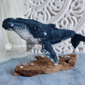 Needle Felted Whale | Handmade Blue Whale Sculpture | Wool felt sculpture | Unique felted sculpture | Humpback Whale | Unique felt gift