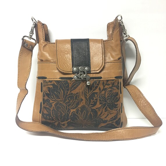 medium leather crossbody