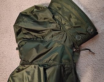 Vintage Military Issued Extreme Cold Weather Hood (Shore) Size Medium 6 7/8 - 7