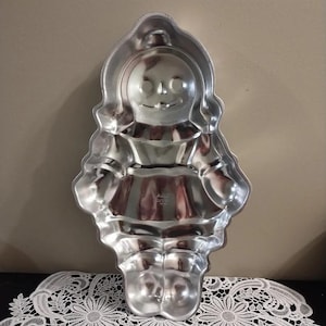 Wilton Aluminum Raggedy Ann Cake Pan - Vintage