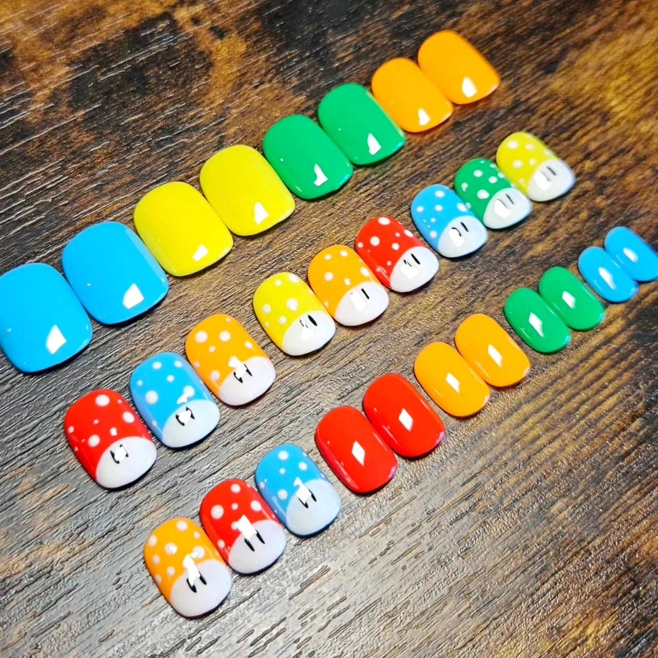 Toad Nails Mario World Toads - Extra Short Round - Handcrafted Custom Press on ...