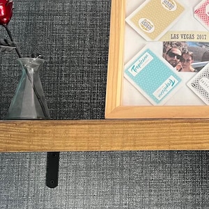 Moldura de caixa personalizada com cartas de baralho usadas em cassinos reais de Las Vegas