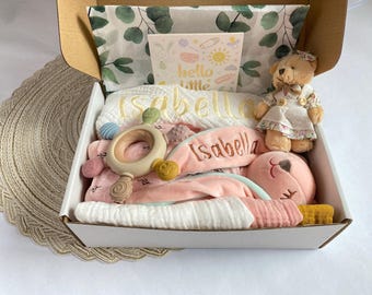 Personalized Baby Gift Box | Neutral Newborn Gift Set with Custom Name Lovey, Blanket & Bib | Baby Shower Gift | Embroidered Keepsake