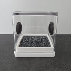 4" x 4" x 4" Jumping Spider Enclosure with Vents and Floor installed