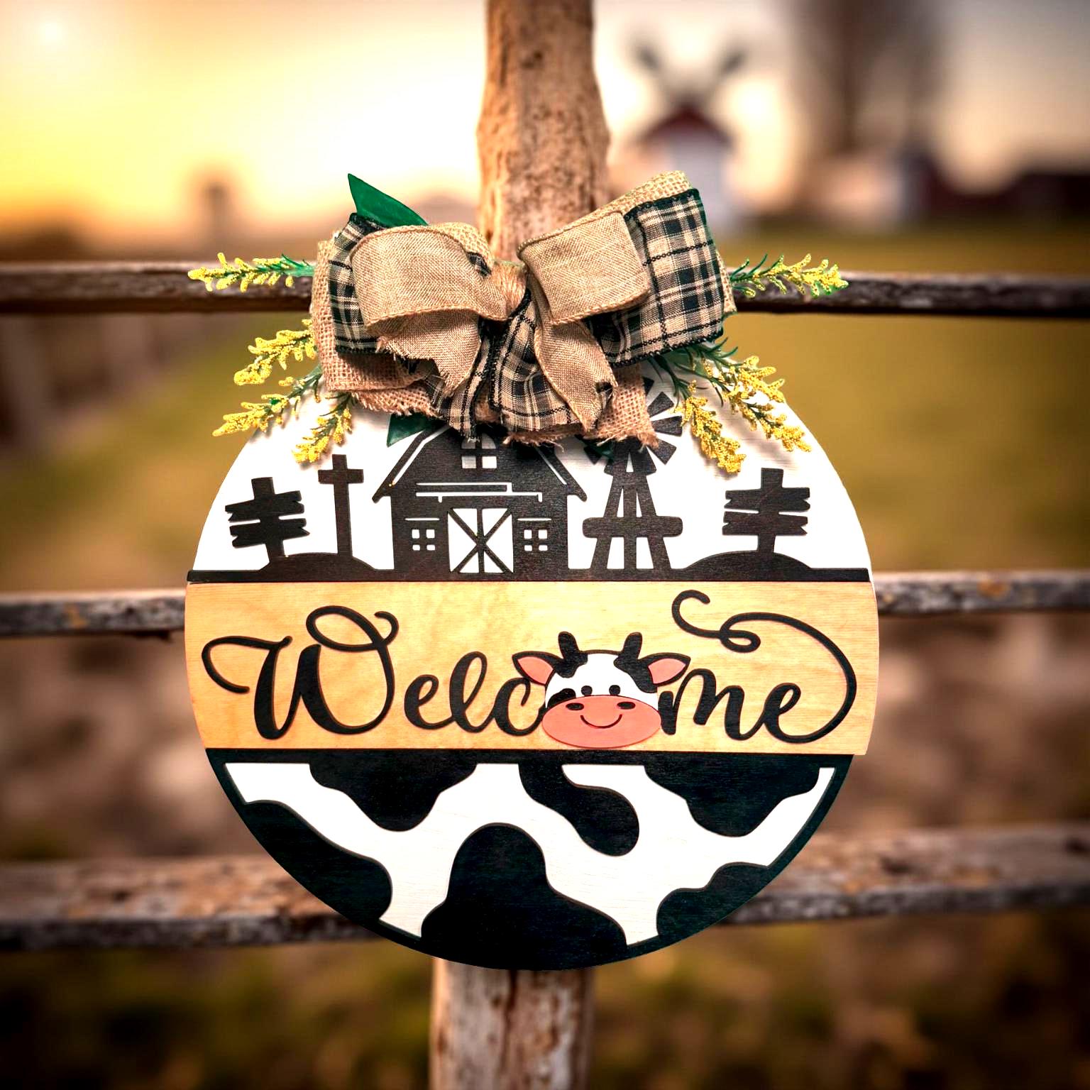 Farmhouse Cow Welcome Sign – 14" Round Wooden Door Hanger – Rustic Barn Porch Decor – Country Front Door Sign with Bow - Thumbnail 2