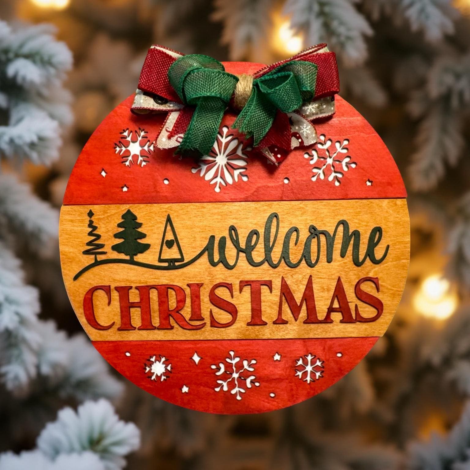 Welcome Christmas Sign – 14" Round Wooden Door Hanger – Layered Holiday Wall Decor with Snowflake Cutouts & Optional Bow - Thumbnail 2