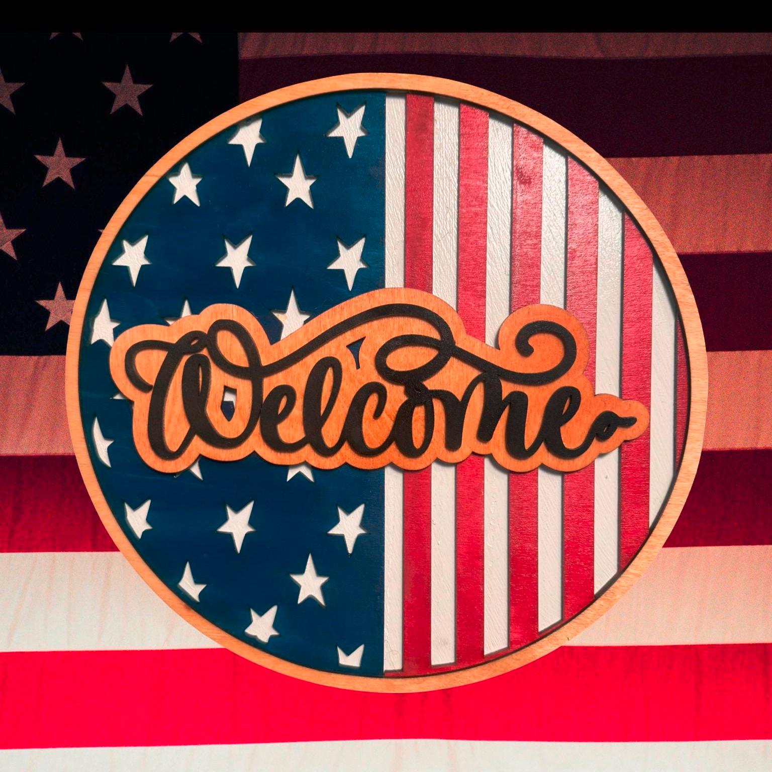 Layered Wooden USA Flag Welcome Sign: Patriotic Door Decor - Image 1