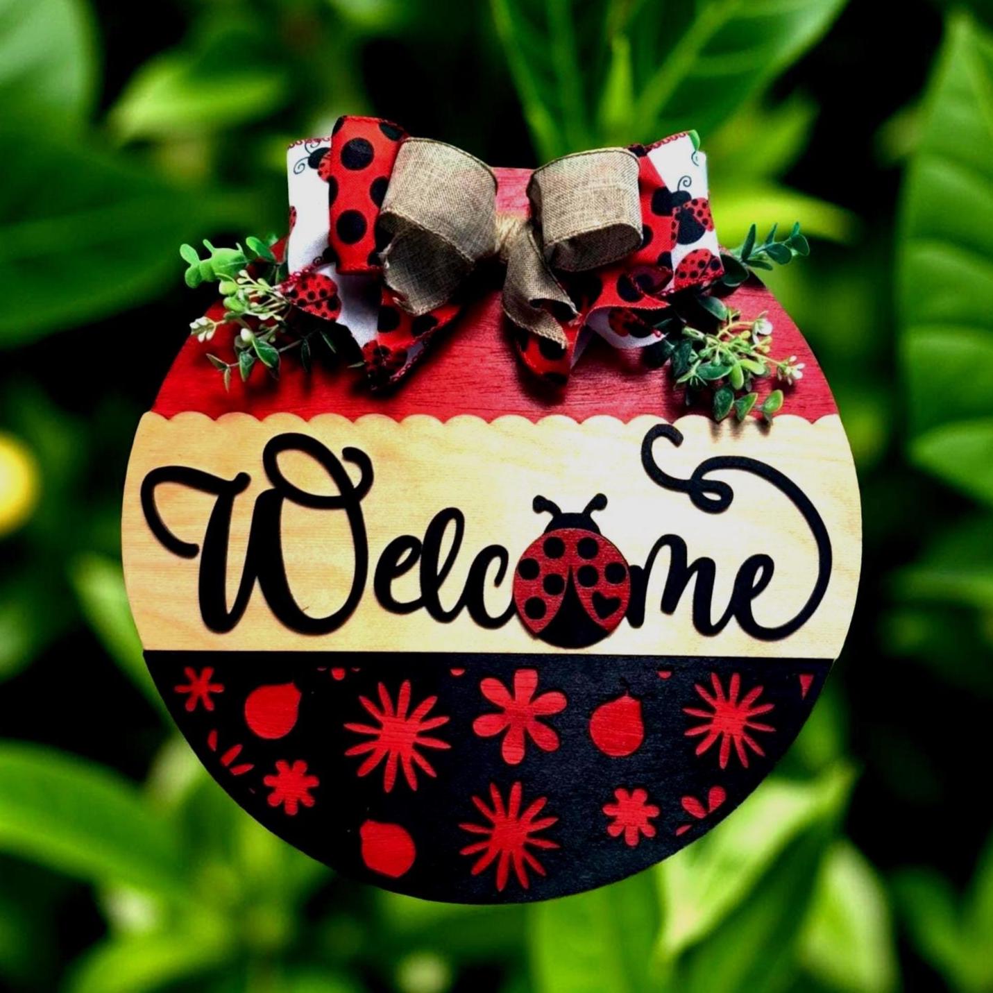 Ladybug Welcome Door Sign – 14" Round Wooden Porch Decor – Spring & Summer Front Door Hanger – Handmade Ladybug Outdoor Sign - Thumbnail 2