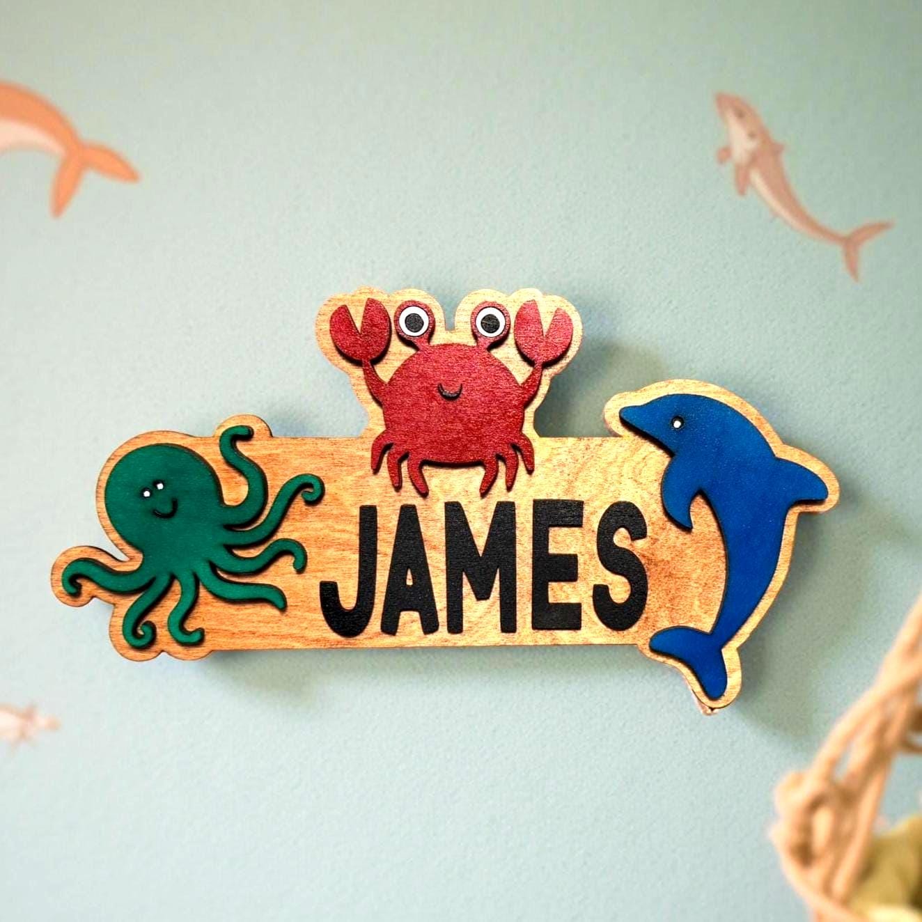 Ocean Animal Name Sign – Personalized Kids Wall Decor – Octopus, Crab & Dolphin  - Thumbnail 3
