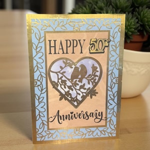 Carte d'anniversaire dorée faite main - Carte de voeux 50e anniversaire - Motif oiseau et coeur fait main - Souvenir élégant 4 x 6 ou 5 x 7
