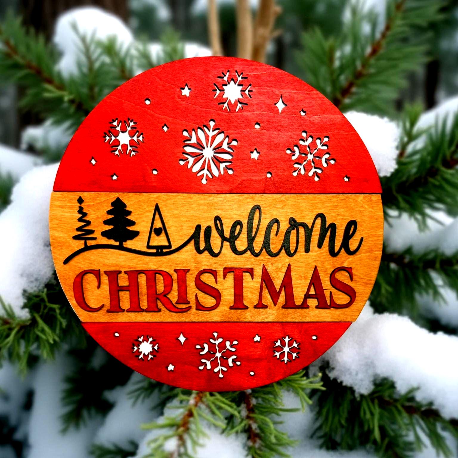 Welcome Christmas Sign – 14" Round Wooden Door Hanger – Layered Holiday Wall Decor with Snowflake Cutouts & Optional Bow