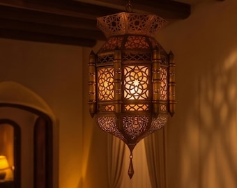 Farol marroquí de latón hecho a mano / Lámpara colgante vintage con cristal de colores / Lámpara de araña estilo riad bohemio