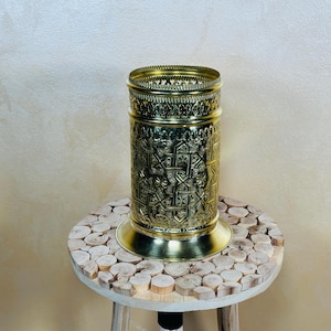 Handmade Moroccan Brass Trash Can – Etched Vintage Bin for Bathroom, Office, or Decor – Solid Metal Waste Basket with Artistic Design