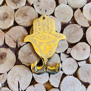 Handmade Moroccan Brass Wall Hook - Hamsa Hand Decorative Hook - Vintage Ornate Boho Hanger for Keys, Towels, and Coats - Brass Wall Holder