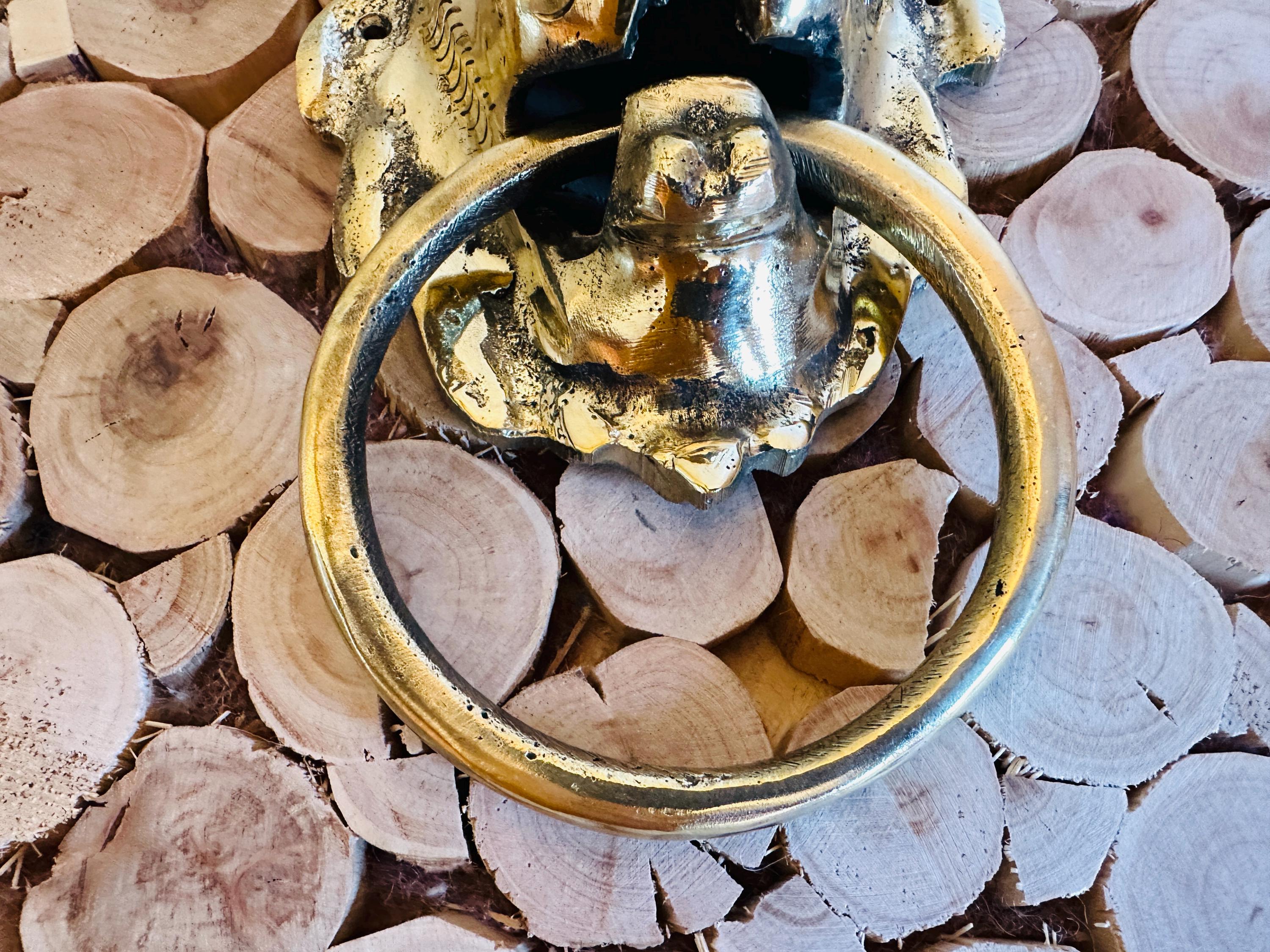 手作りモロッコ真鍮ドアノッカー - 彫刻されたライオンヘッド