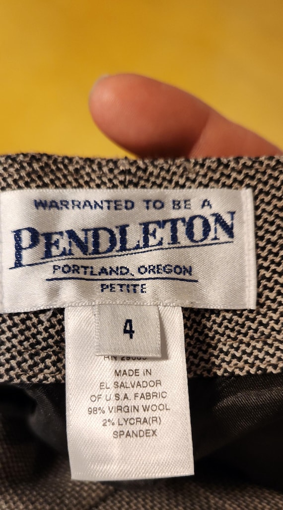 90s Pendleton stretch wool fully lined pantsuit. … - image 3