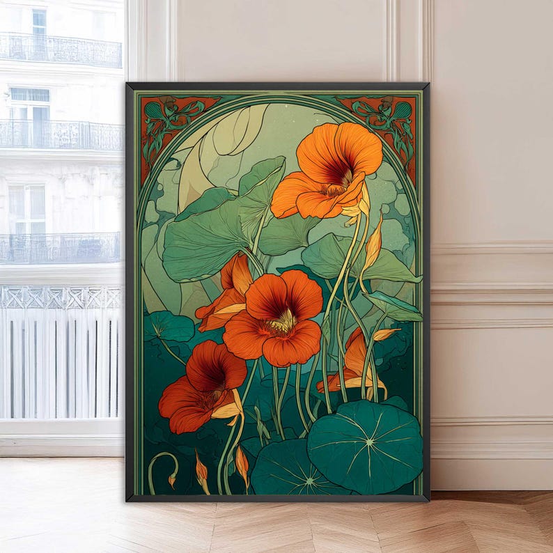K&ouml;nnte beinhalten: Gerahmter Kunstdruck mit stilisierten orangefarbenen Kapuzinerkressebl&uuml;ten und gro&szlig;en gr&uuml;nen Bl&auml;ttern. Das Kunstwerk hat eine Vintage-&Auml;sthetik im Jugendstil, vor einem weichen gr&uuml;n-blauen Hintergrund. Der schwarze Rahmen unterstreicht das dekorative florale Design.