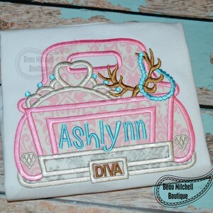 Hunting Diva Truck applique image 1