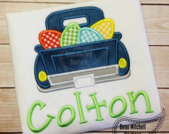 Diseño de bordado con apliques de camión de huevos de Pascua